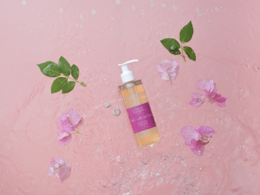 Huile soin de l'eau corps Rose & Santal